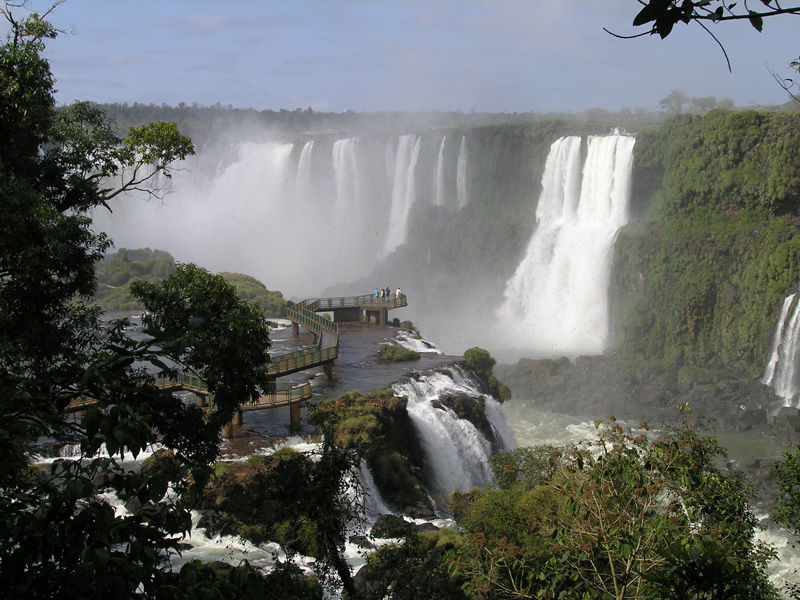 Iguacu Falls © Kevin Zimmer